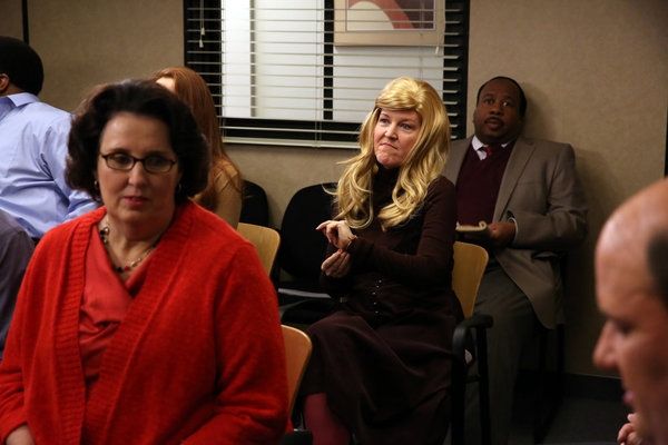Photo Flash: THE OFFICE's 'Couples Discount,' Airing 2/7  Image