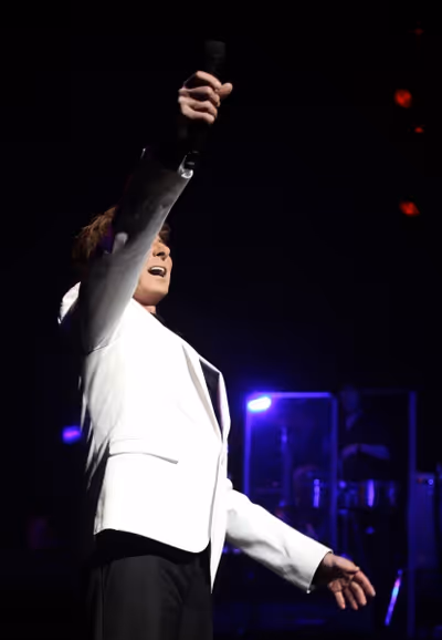 Barry Manilow  Photo