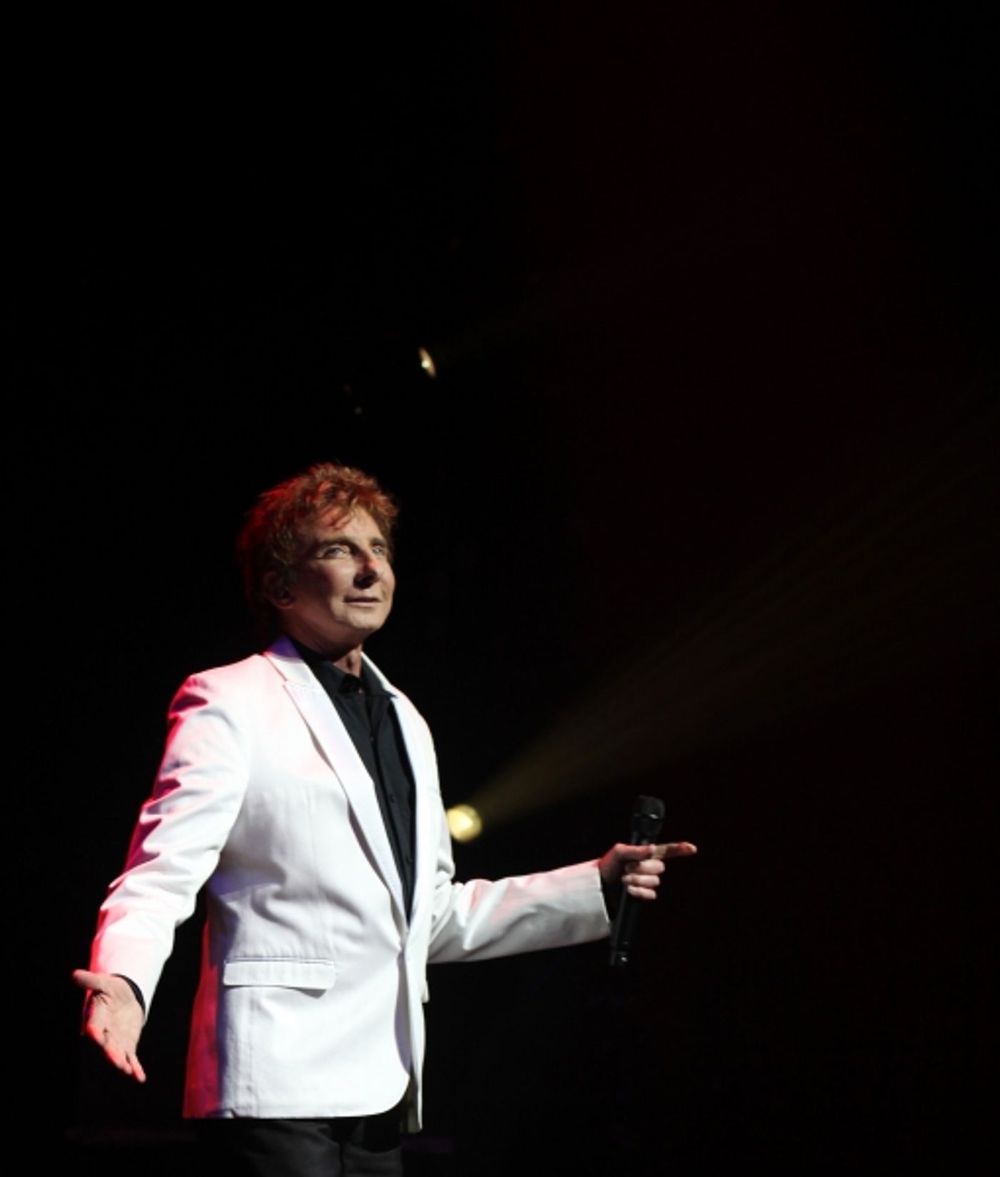 Photo Coverage: MANILOW ON BROADWAY's Opening Night Curtain Call and Encore!  Image