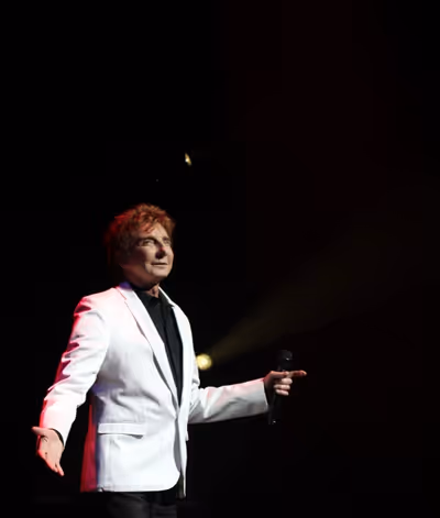 Barry Manilow  Photo