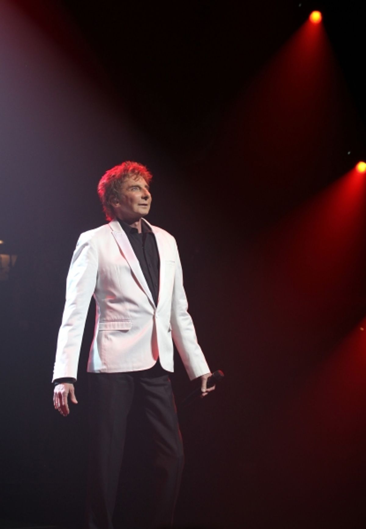 Barry Manilow  at 