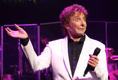 Barry Manilow  Photo