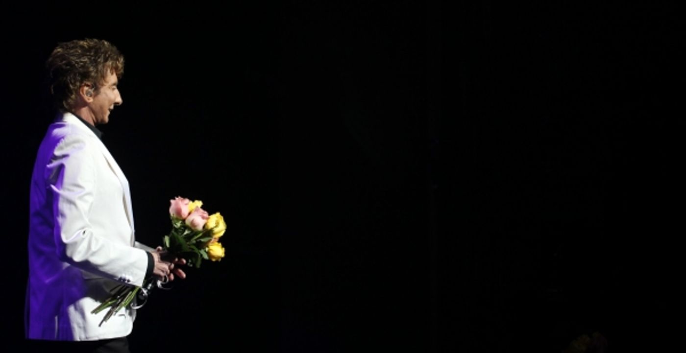 Photo Coverage: MANILOW ON BROADWAY's Opening Night Curtain Call and Encore!  Image