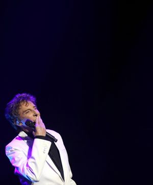 Barry Manilow  Photo