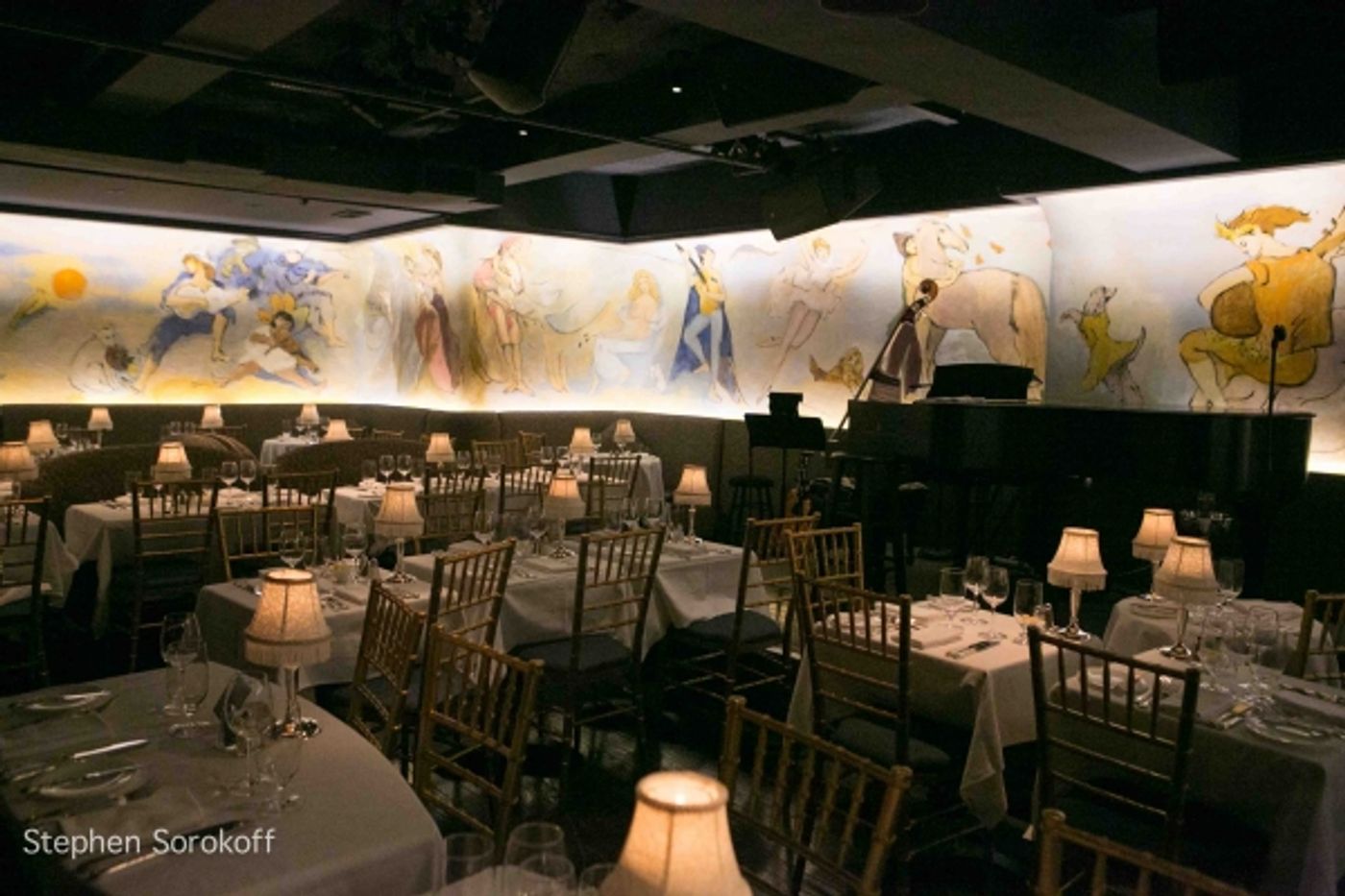Photo Coverage: Amanda McBroom Brings A VALENTINE ROSE to Cafe Carlyle Image