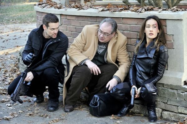 Shane West, John Billingsley, Maggie Q  Photo