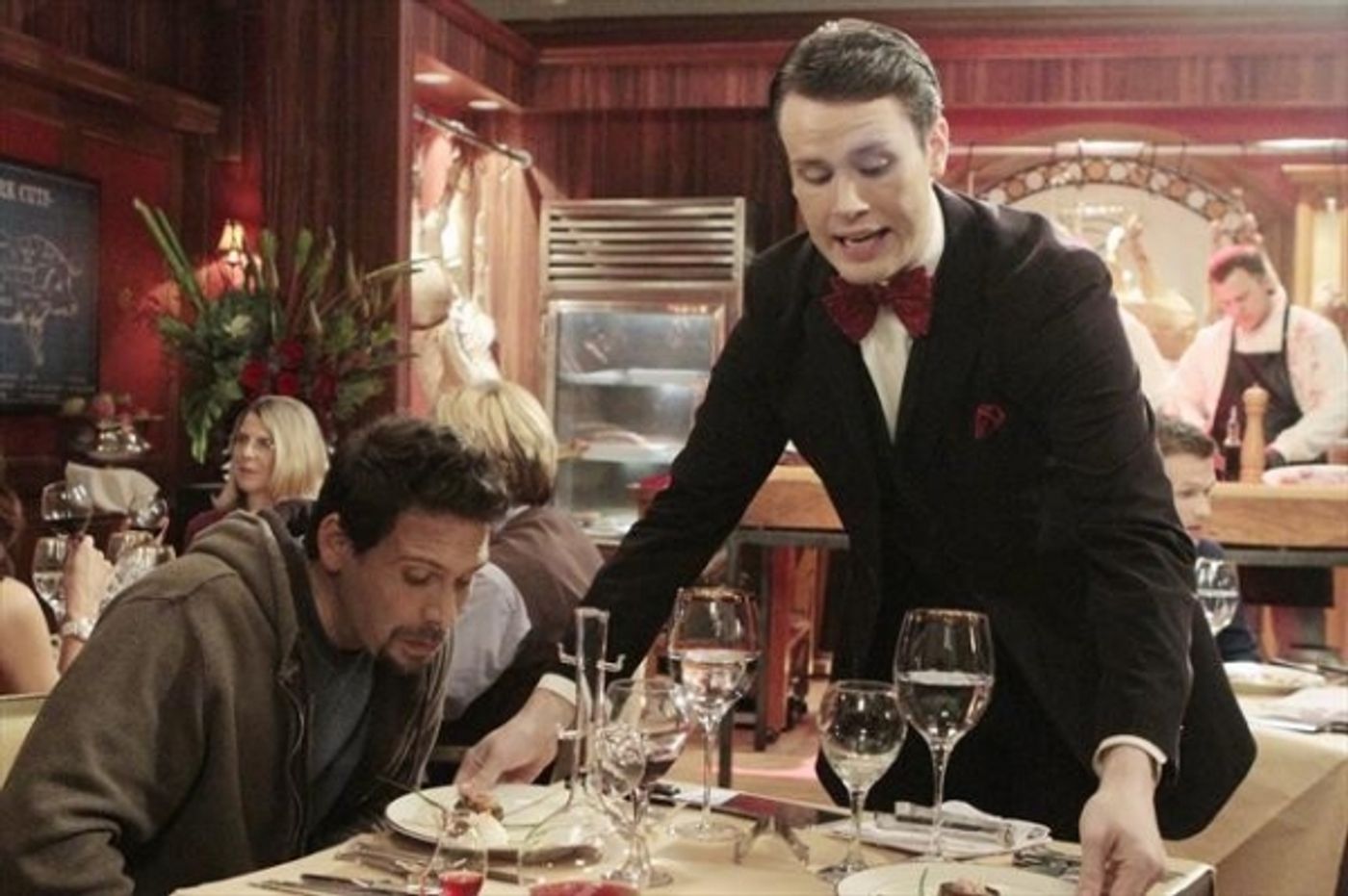 Photo Flash: First Look - SUBURGATORY's 'Blowtox and Burlap'  Image