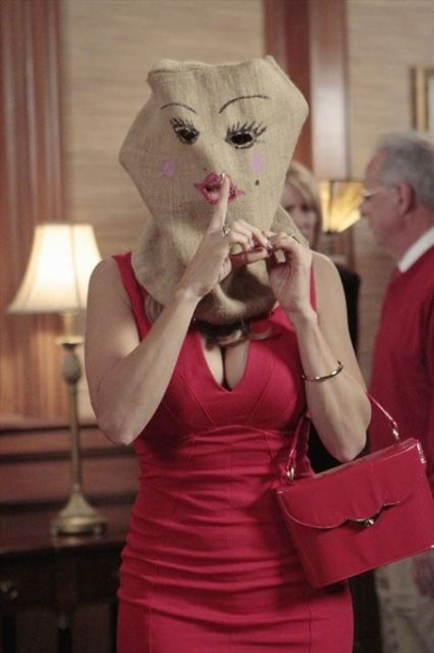 Photo Flash: First Look - SUBURGATORY's 'Blowtox and Burlap'  Image