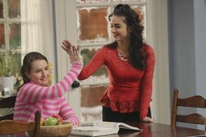 KAITLYN DEVER, MOLLY EPHRAIM Photo