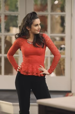 MOLLY EPHRAIM Photo