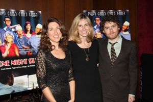 Trish Dalton, Elisabeth Sperling and Gabriel Kahane
@ BroadwayWorld Trish Dalton, Elisabeth Sperling and Gabriel Kahane
Photo