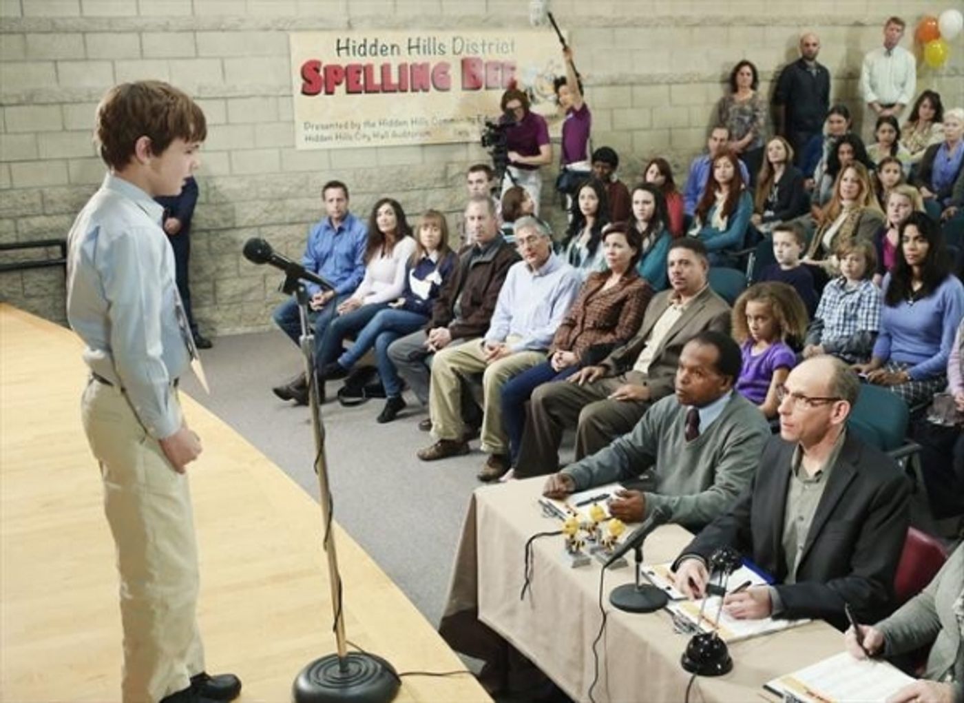 Photo Flash: THE NEIGHBORS' 'Larry Bird Presents an Oscar-Winning Film by Larry Bird'  Image