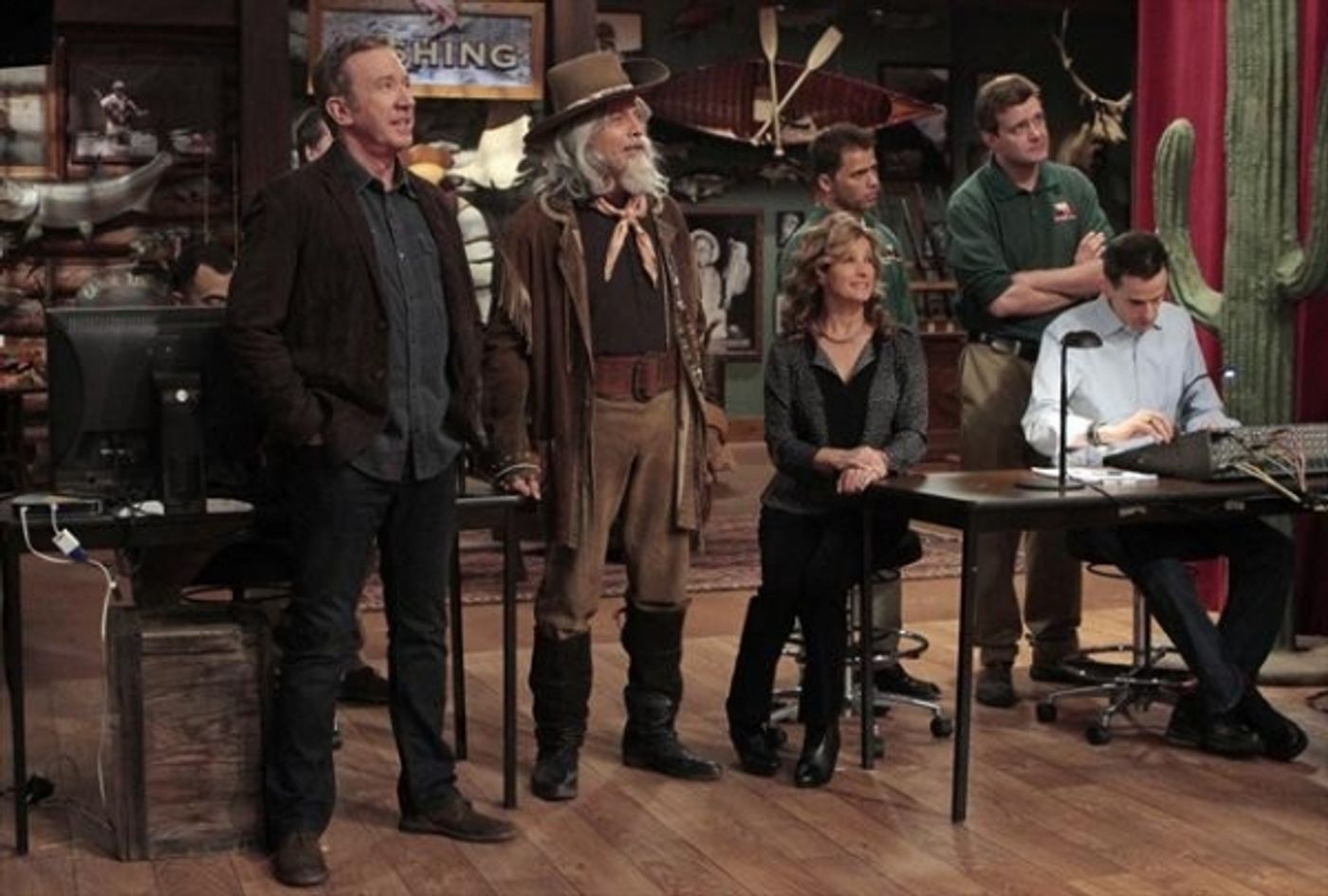 Photo Flash: LAST MAN STANDING's 'Buffalo Bill Day'  Image