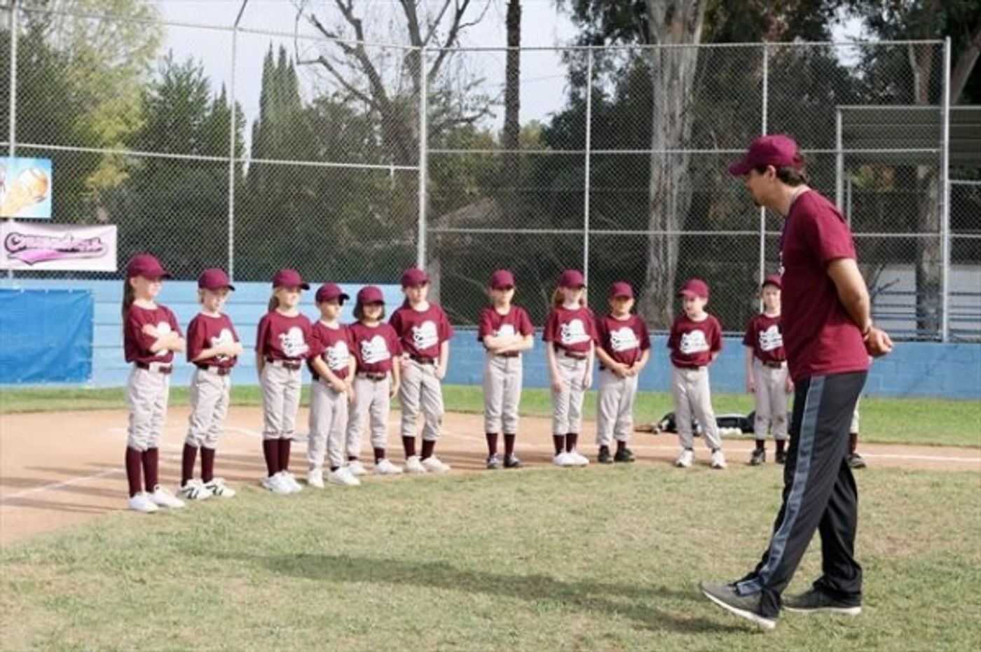 Photo Flash: SUBURGATORY's 'T-Ball and Sympathy'  Image