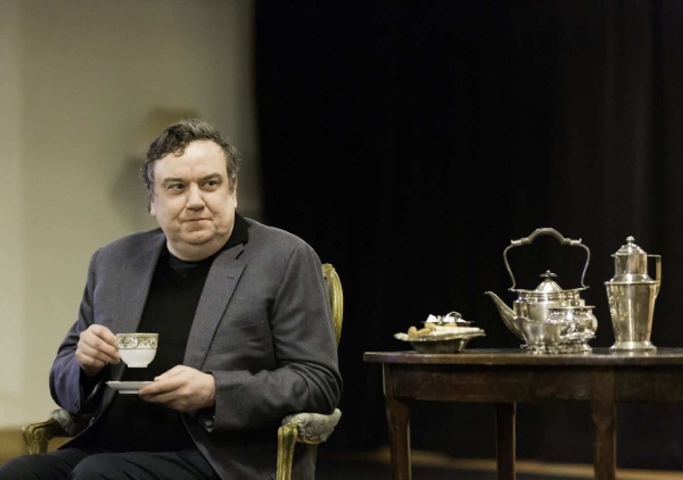 Photo Flash: First Look at Helen Mirren, Michael Elwyn and More in Rehearsals for West End's THE AUDIENCE  Image