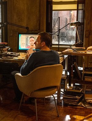 Jonny Lee Miller Photo