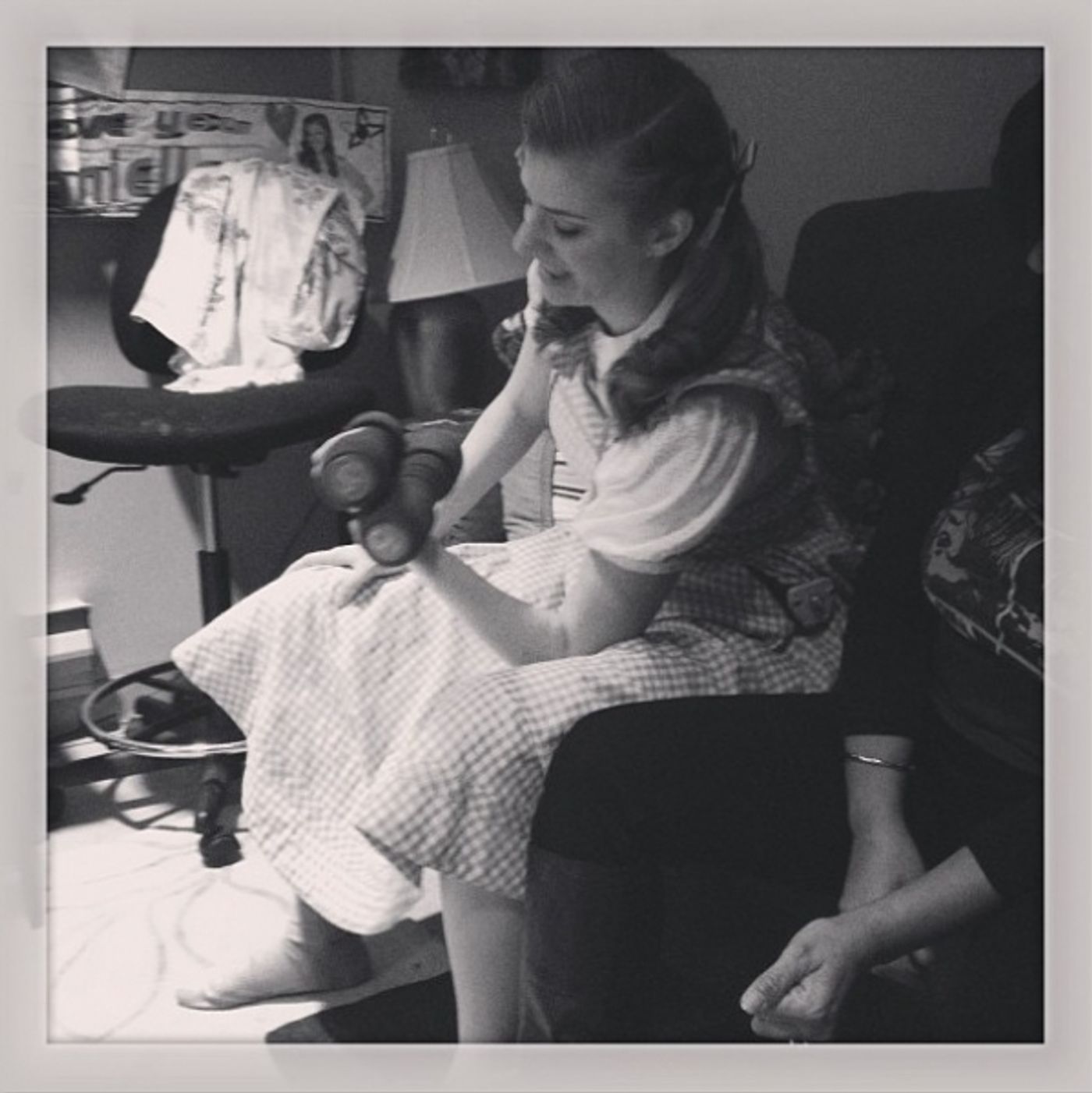 Photo Flash: Saturday Intermission Pics, Feb 2 - NEWSIES' Take on HBO's GIRLS, Max von Essen in GAY BRIDE OF FRANKENSTEIN and More!  Image