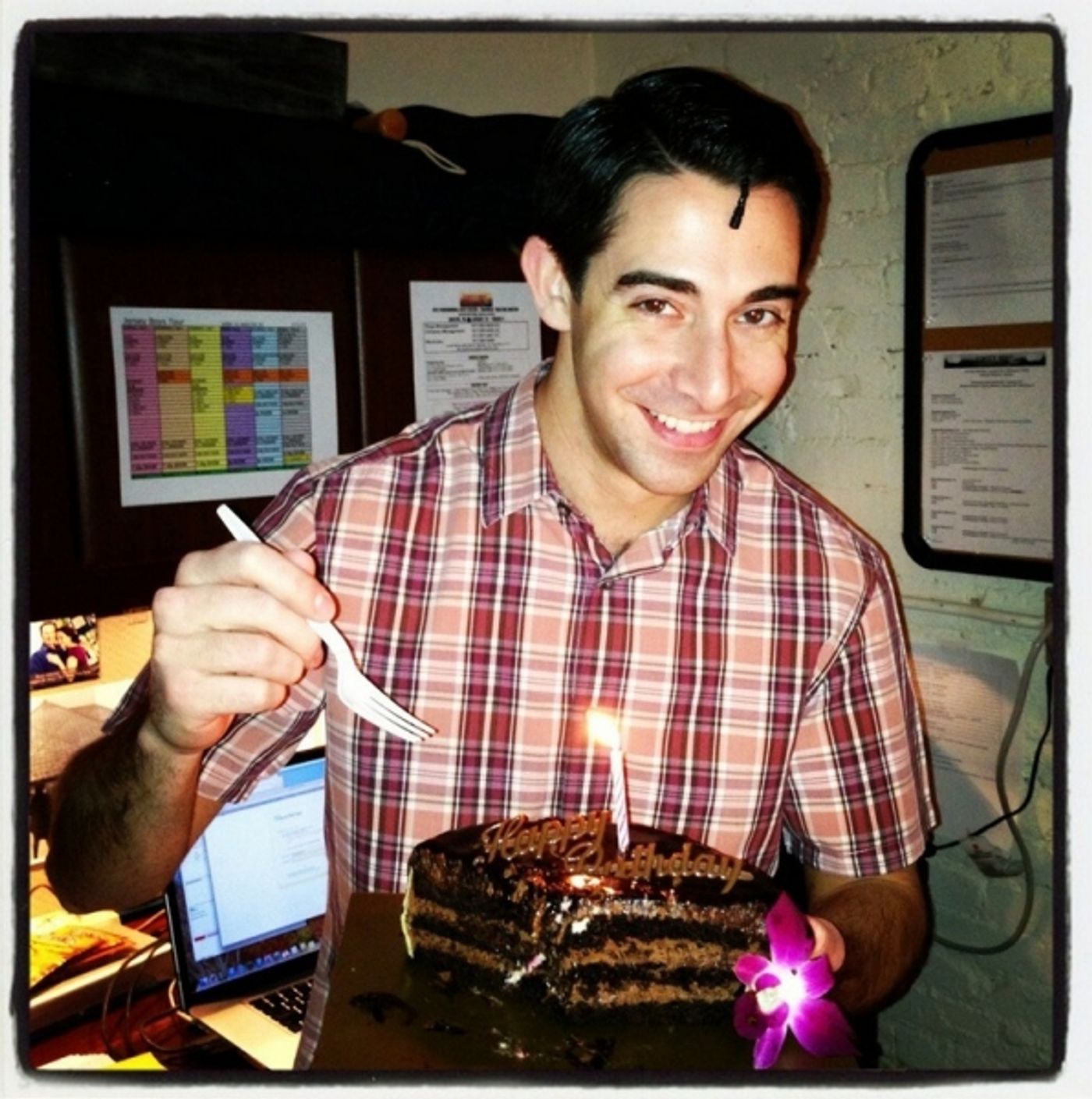 Photo Flash: Saturday Intermission Pics, Feb 2 - NEWSIES' Take on HBO's GIRLS, Max von Essen in GAY BRIDE OF FRANKENSTEIN and More!  Image