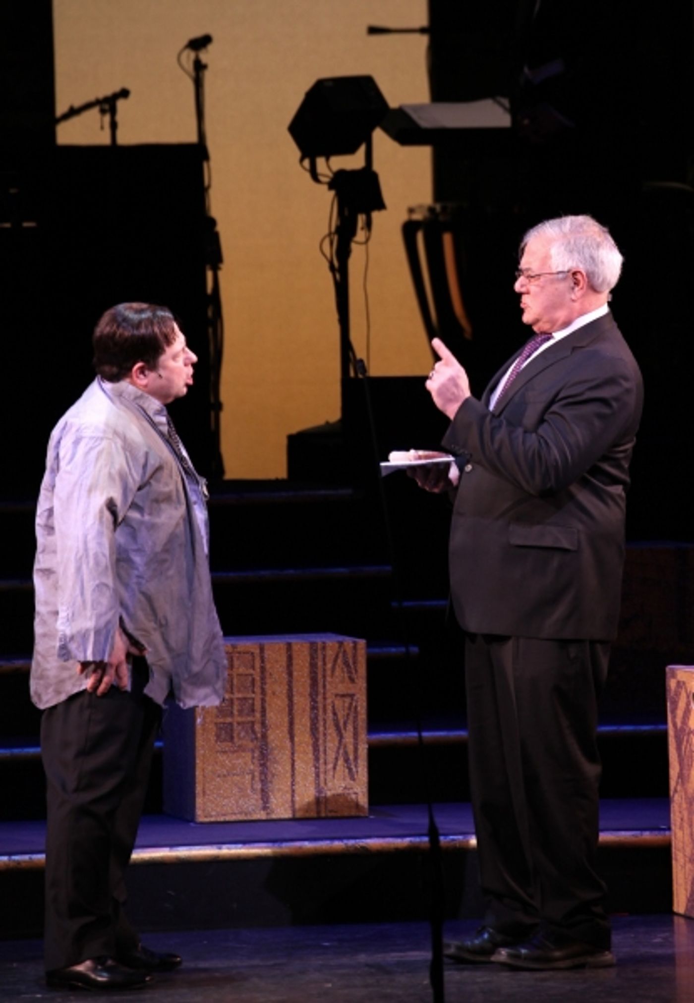 Photo Coverage: Former Congressman Barney Frank Makes Stage Debut in FIORELLO!  Image