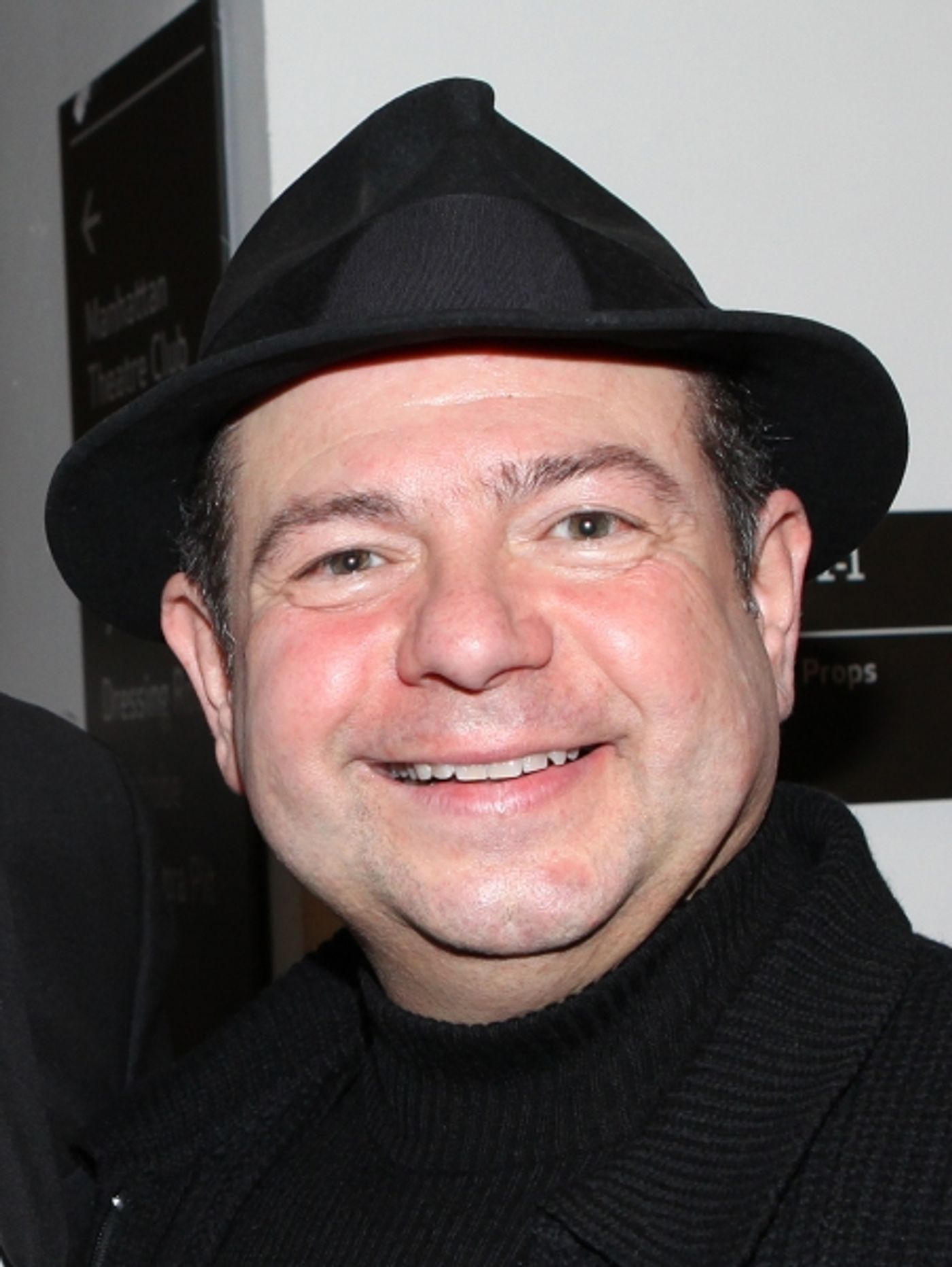 Photo Coverage: Backstage at FIORELLO! with Former Congressman Barney Frank  Image