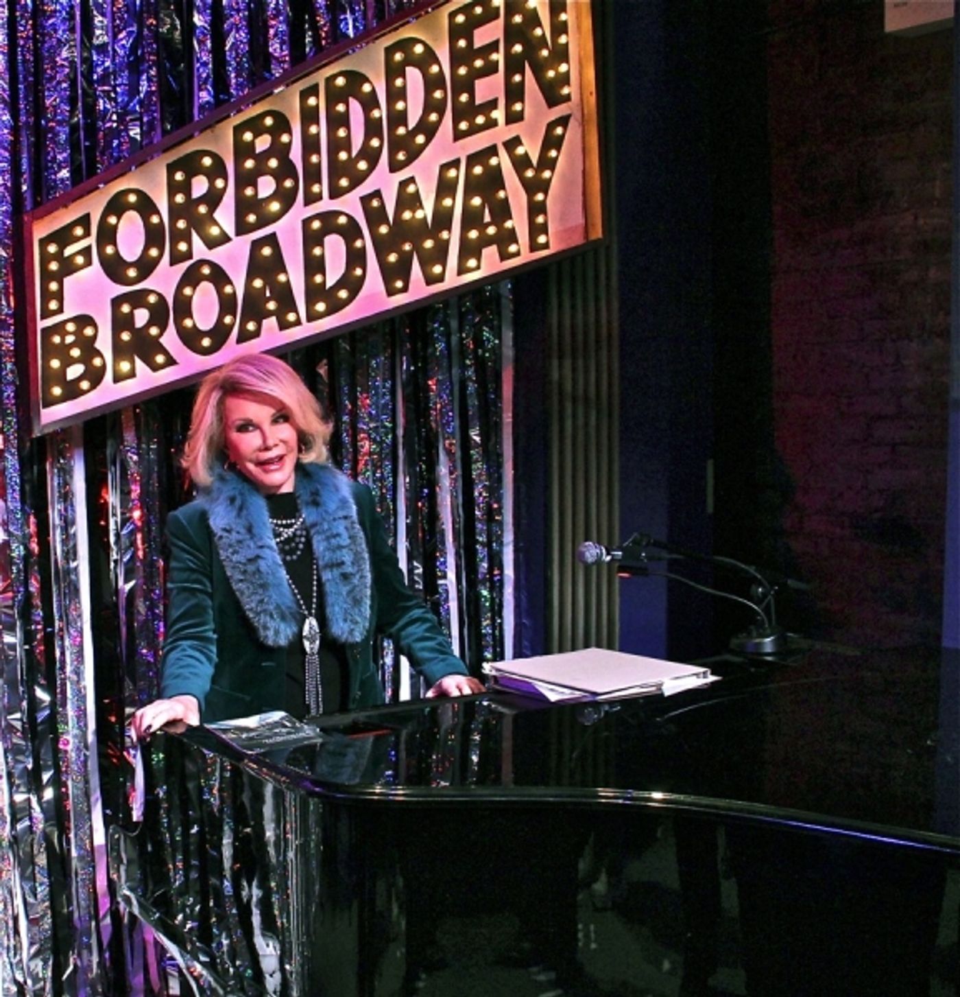 Photo Flash: Joan Rivers Visits FORBIDDEN BROADWAY!  Image