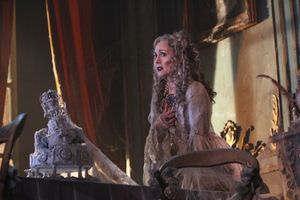 Paula Wilcox as Miss Havisham @ BroadwayWorld Paula Wilcox as Miss Havisham Photo