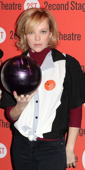 Emily Bergl @ BroadwayWorld Emily Bergl Photo