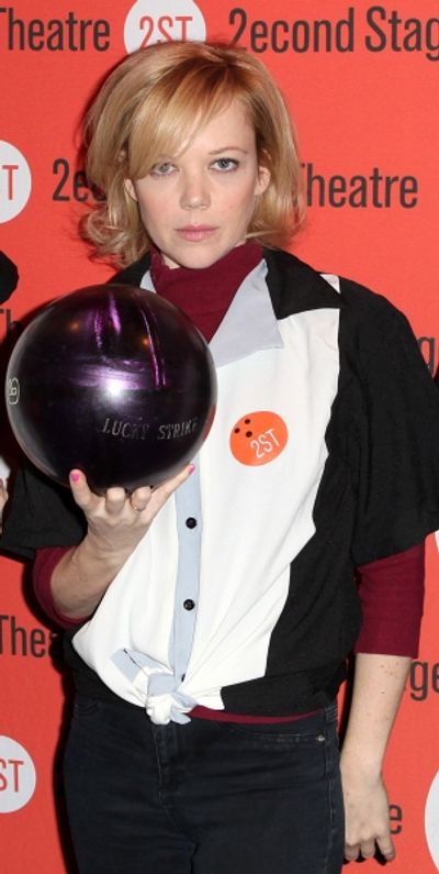 Emily Bergl  Photo