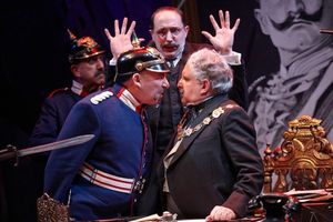 Antony Sher, Nick Malinowski & Anthony O’Donnell @ BroadwayWorld Antony Sher, Nick Malinowski & Anthony O’Donnell Photo