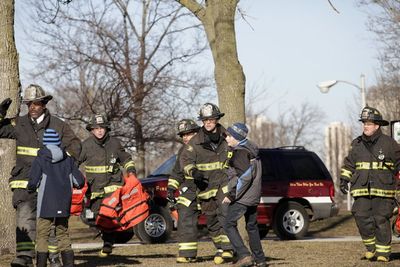  Eamonn Walker, David Eigenberg, Joe Minoso, Jesse Spencer, Christian Stolte Photo
