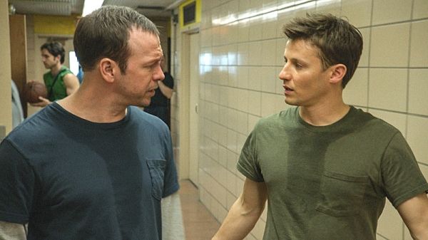 Donnie Wahlberg, Will Estes Photo