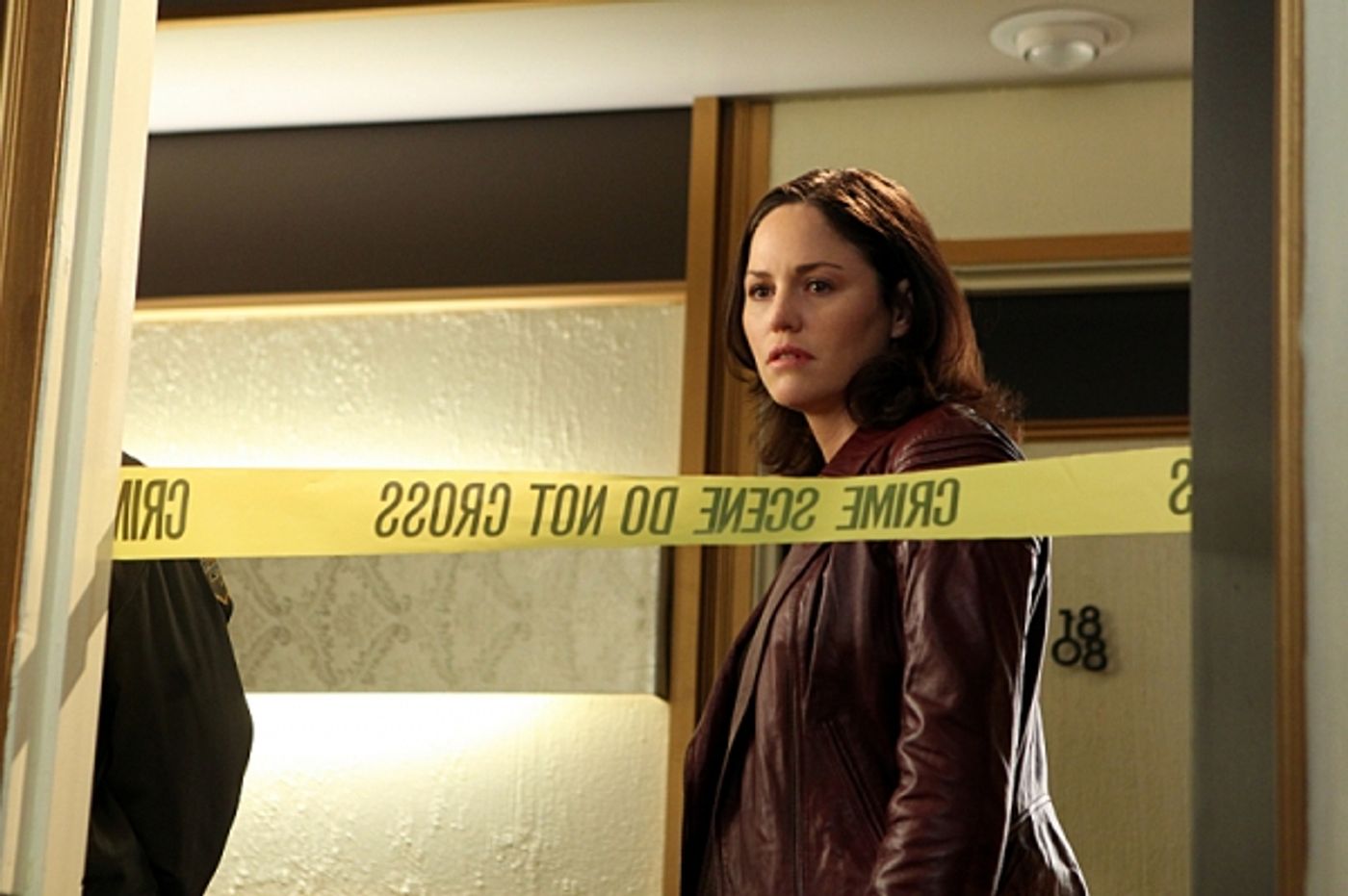 Photo Flash: CSI's 'Forget Me Not'  Image
