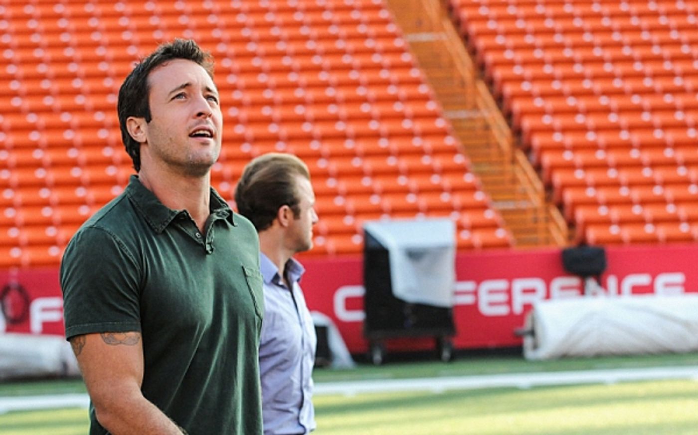 Photo Flash: HAWAII FIVE-0's 'Pa'ani (The Game)'  Image