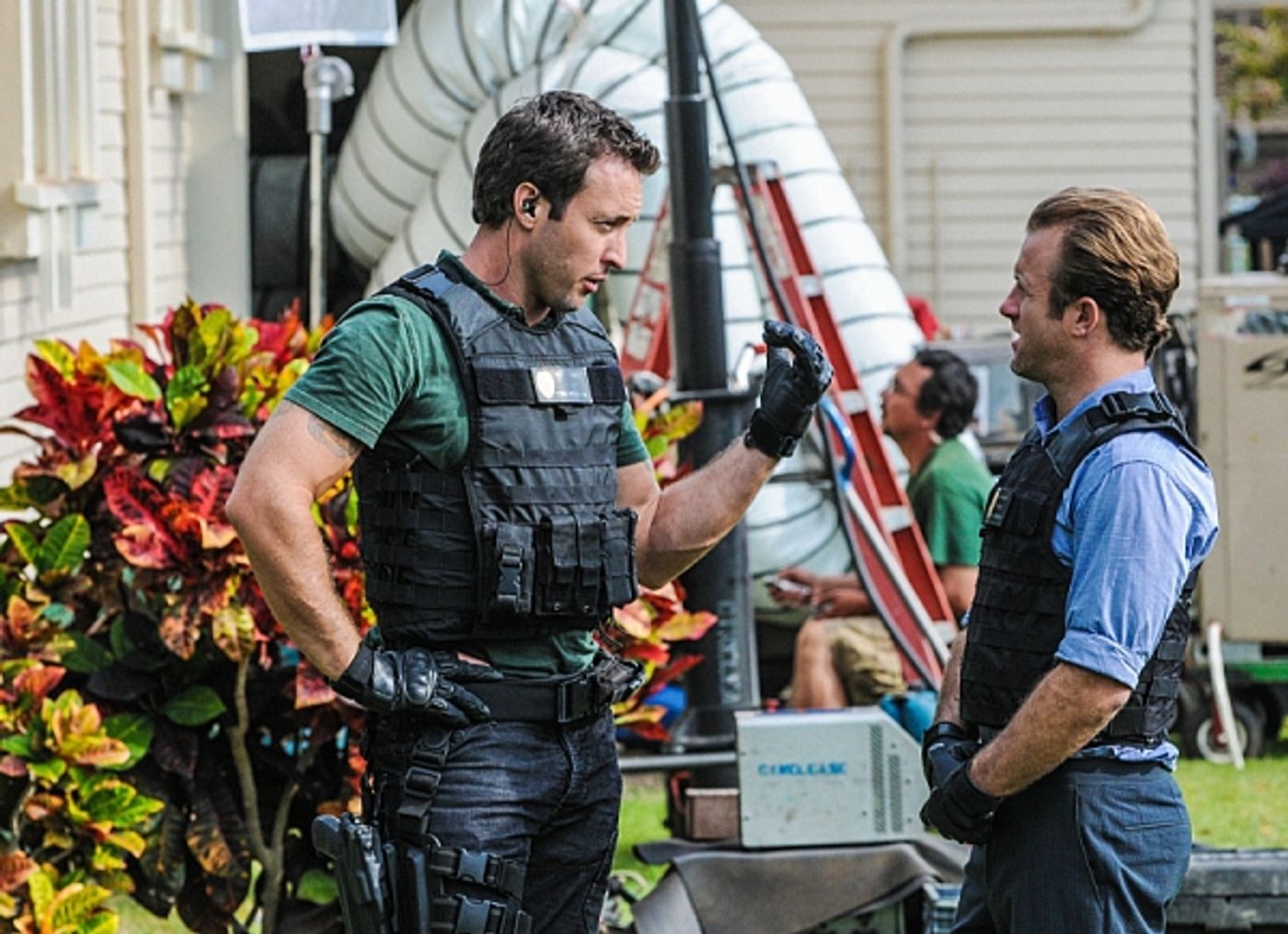 Photo Flash: HAWAII FIVE-0's 'Pa'ani (The Game)'  Image