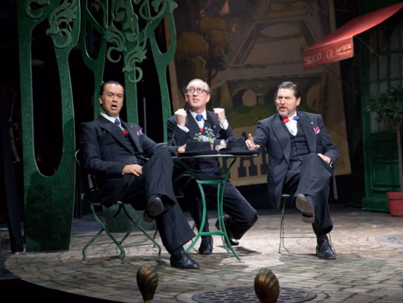 Photo Flash: First Look at Betty Buckley, Paul Nicholas and More in West End's DEAR WORLD! Image