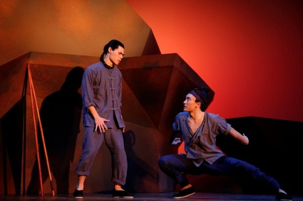 Ruy Iskandar, Yuekun Wu Photo