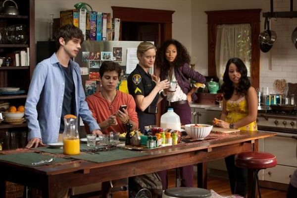 DAVID LAMBERT, JAKE T. AUSTIN, TERI POLO, SHERRI SAUM, CIERRA RAMIREZ Photo