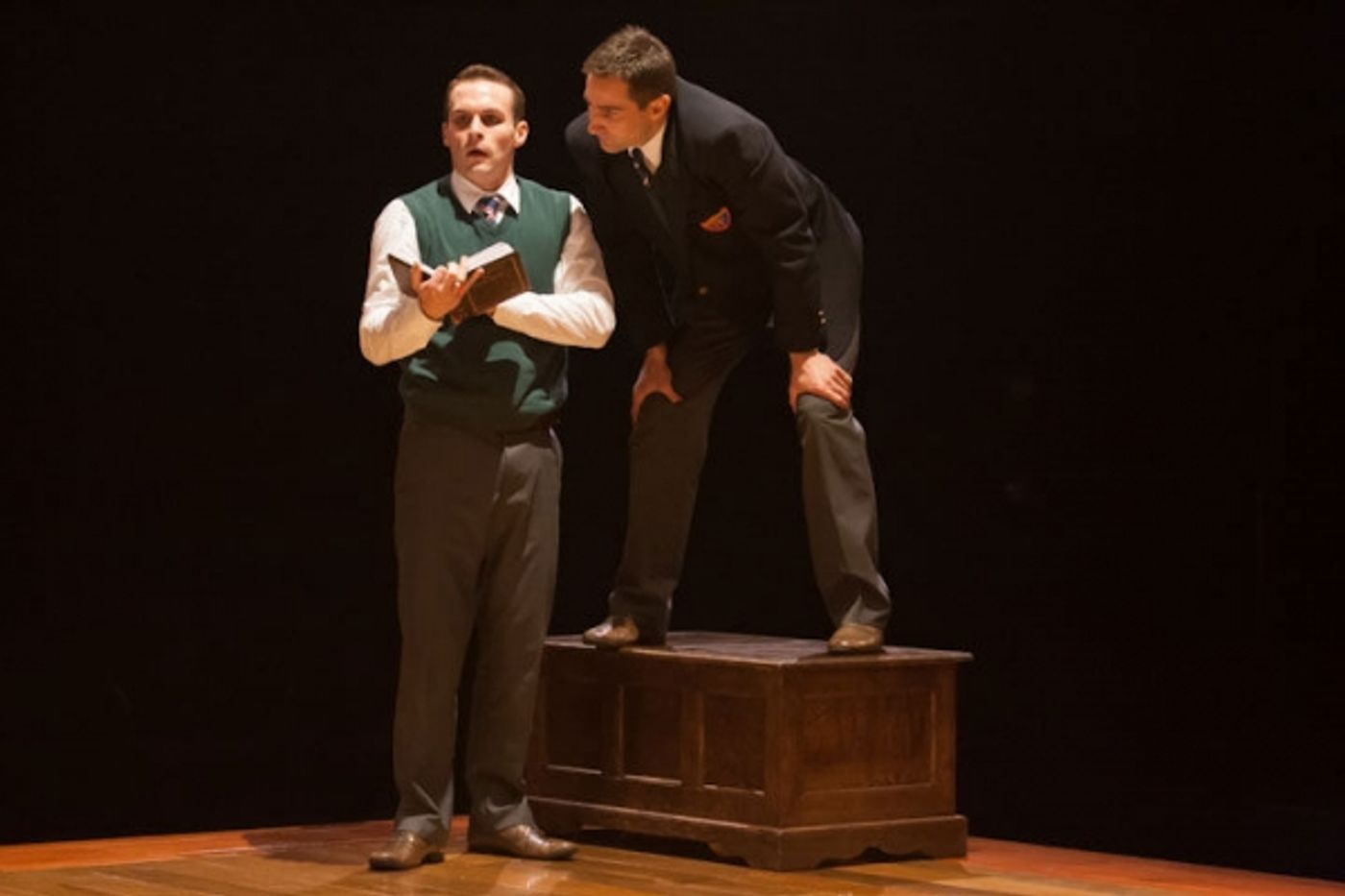 Photo Flash: First Look at Alex Mills, Jefferson Farber and More in SHAKESPEARE'S R&J at Signature Theatre  Image