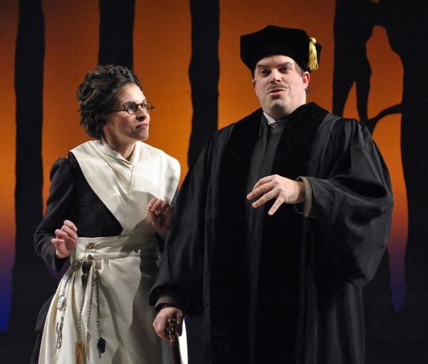 Liz Mamana and Ethan Watermeier portray all the adult roles in Olney Theater Center's Photo