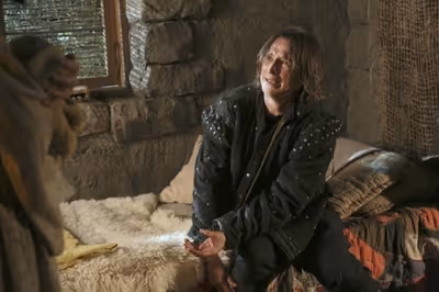 ROBERT CARLYLE Photo