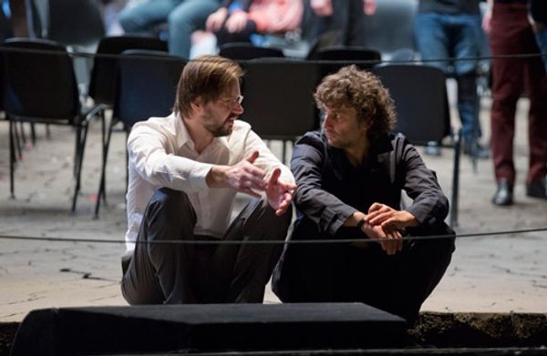 Baritone Peter Mattei, who sings Amfortas, and Jonas Kaufmann, who sings Parsifal, du Photo