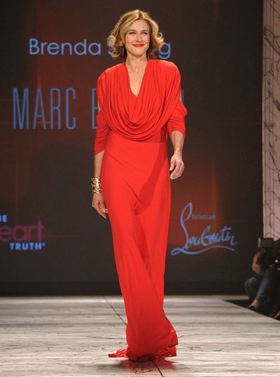 Brenda Strong in Marc Bouwer (Photo by Getty Images for Heart Truth) Photo