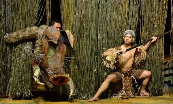 Photo Flash: IBALONG by Tanghalang Pilipino Plays Now thru 3/3 — photo 1 of 4