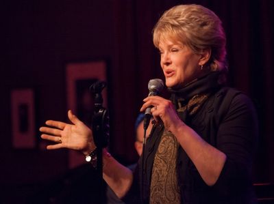 Gloria Loring Photo