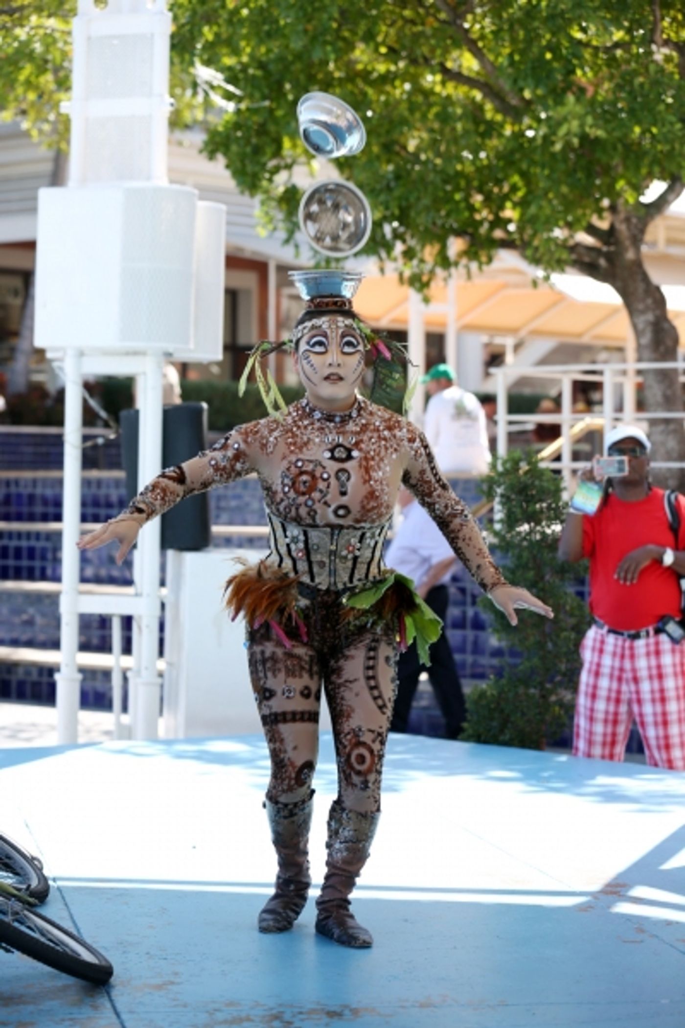 Photo Flash: Cast of Cirque du Soleil's TOTEM Surprises Bayside Market Place Crowds  Image