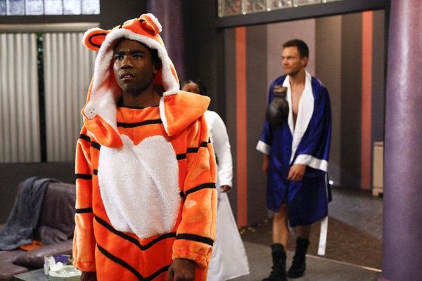 Donald Glover, Joel McHale Photo