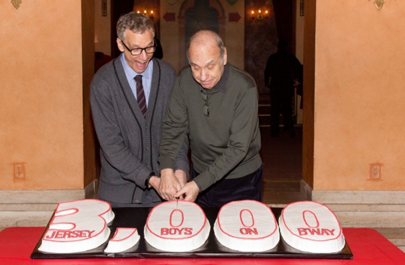 Photo Coverage: JERSEY BOYS Celebrates 3000th Performance!  Image