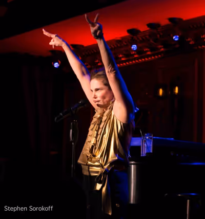 Tovah Feldshuh Photo