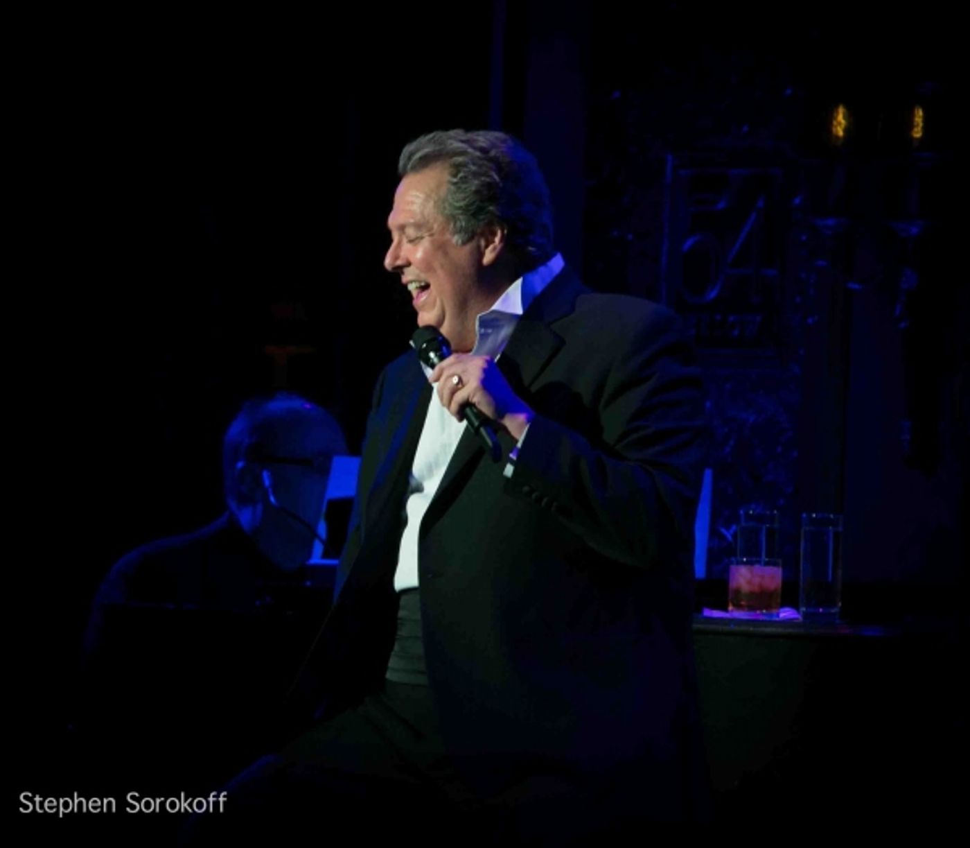 Photo Coverage: Eric Michael Gillett Plays 54 Below!  Image
