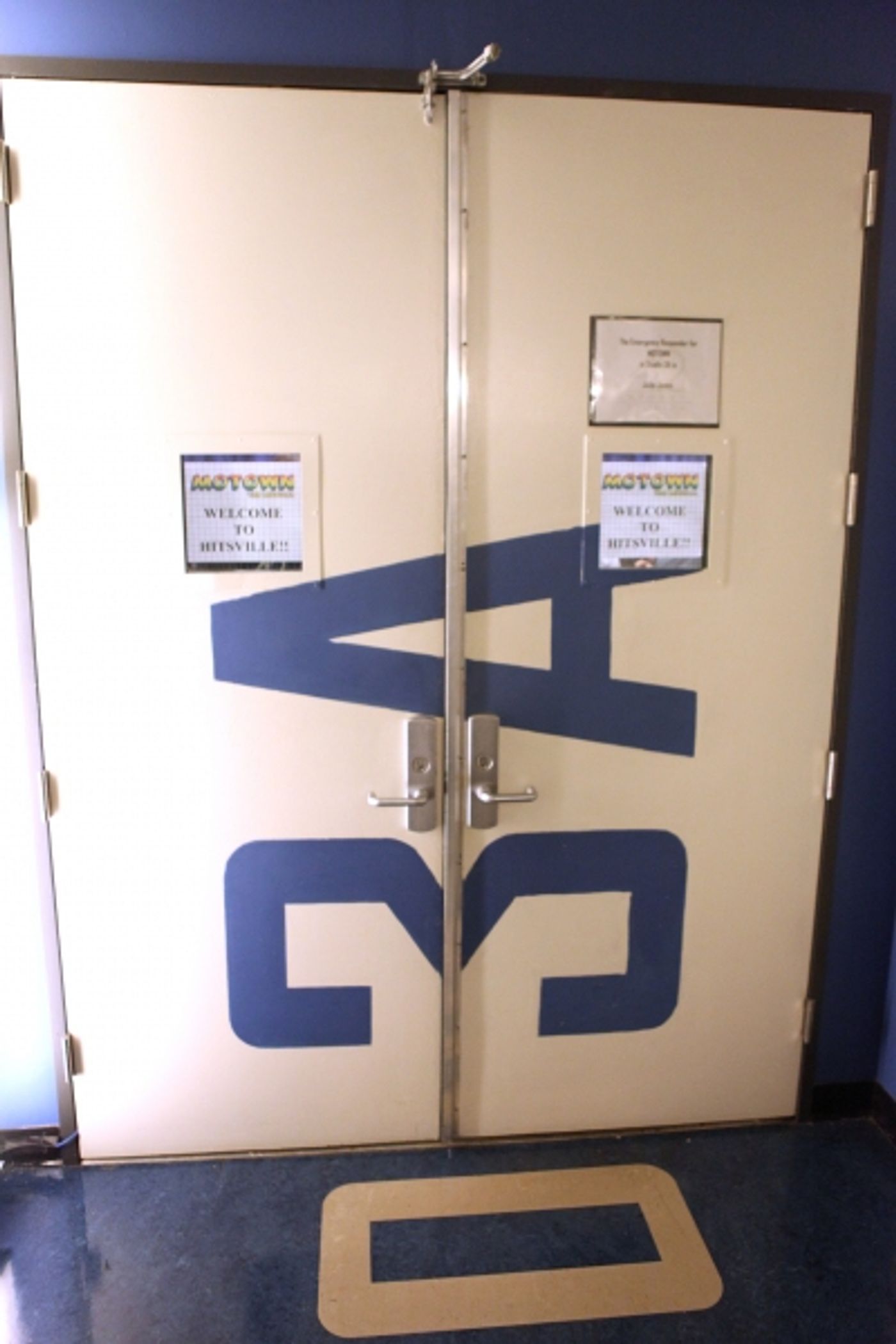 Photo Coverage: Inside MOTOWN's Cast Meet & Greet! Photo Coverage: Inside MOTOWN's Cast Meet & Greet! Image